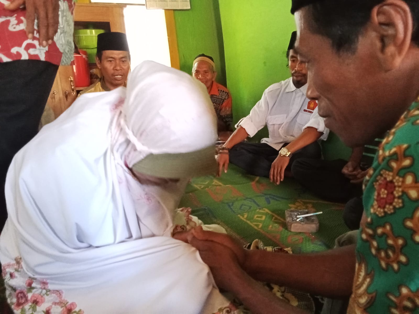 Read more about the article Kades Kalodu Selalu Ikut Andil Kegiatan Sosial Kemasyarakatan